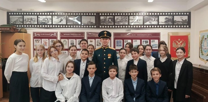 Встреча с выпускником гимназии.